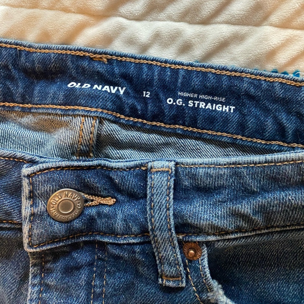 High Rise Denim Shorts - Picture 4 of 4